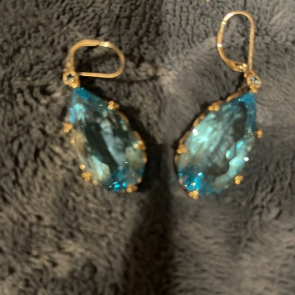 Beautiful Blue Topaz on sterling silver huge stones dangling - Picture 3 of 3